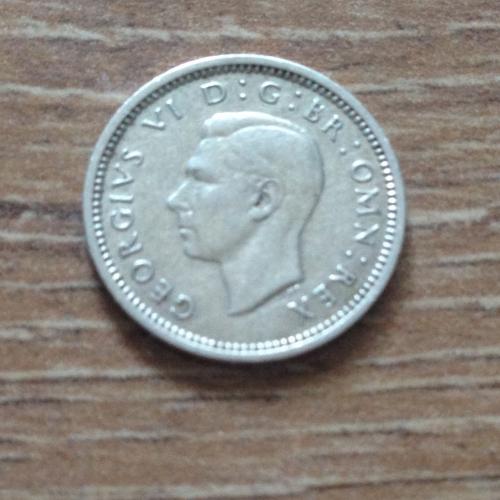 Монета Великобритания 3 пенса 1938 Серебро