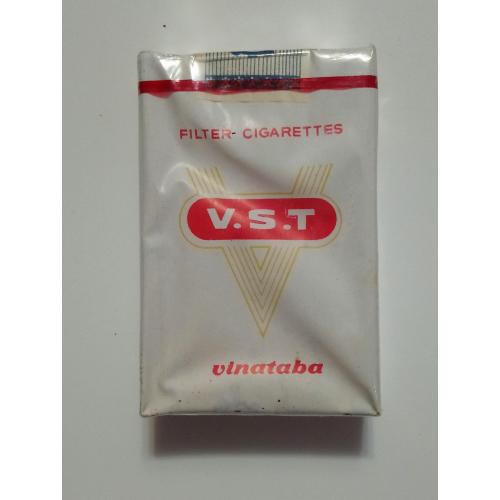 Сигареты V. S. T. Вьетнам 