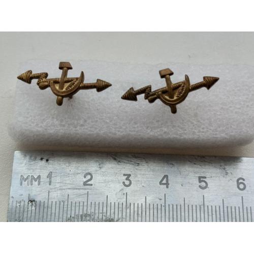 Эмблемы на петлицы  работников Министерства связи СССР обр. 1949 года