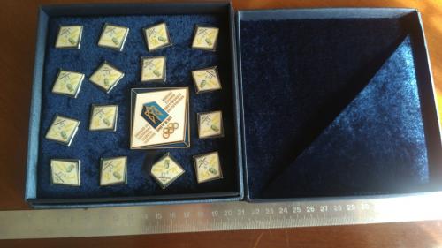 Комплект знаков НОК Украины на XXIII Олимпиаде 2018 год, Пхенчхан, родная коробка, состояние люкс