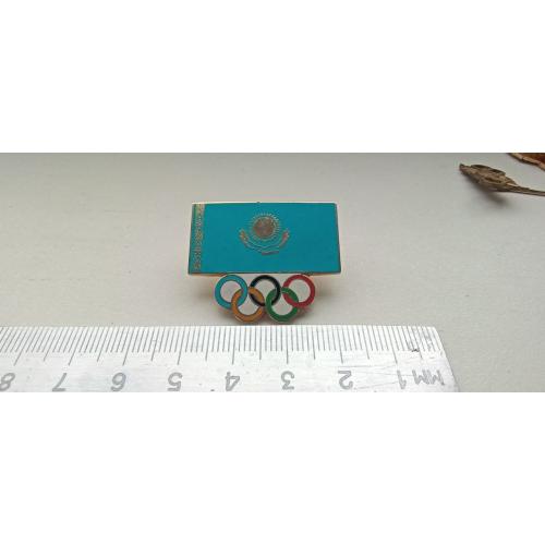 Официальный знак Олимпийской сборной команды республики Казахстан на Олимпиаде в Атланте 1996 года