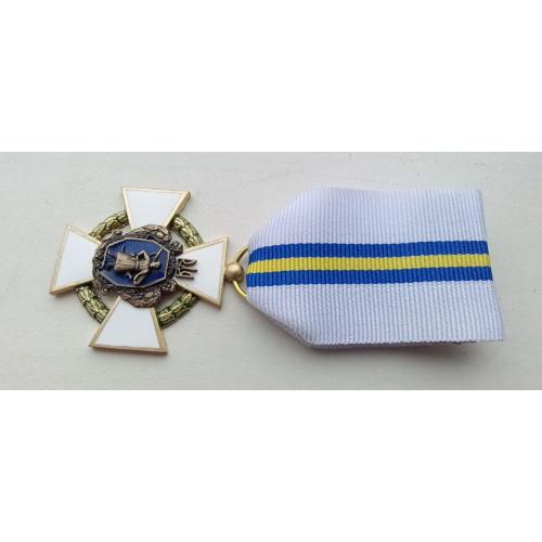 Почесний нагрудний знак Головнокомандувача Збройних Сил України «Хрест Військова честь»  