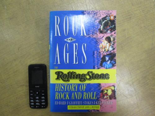 Rock of Ages. The Rolling Stone. History of rock and roll. E. Ward, G. Stokes etc. 	 