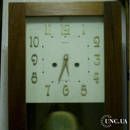Часы настенные СССР - Янтарь с боем