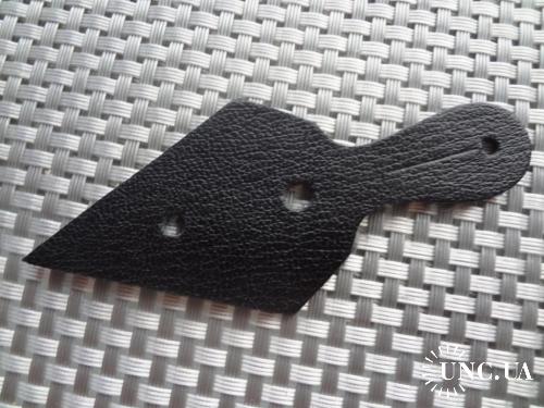 ФРАНЦИЯ кожаная клипса под полковой знак 3