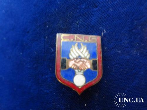 ФРАНЦИЯ знак ’’За поддержку кассы взаимопомощи жандармерии’’ CAISSE NATIONALE GENDARME MUTUELLE