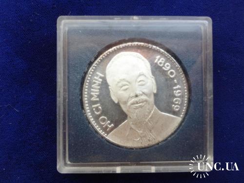 Италия памятная медаль, серебро "Классики коммунизма" - Хо Ши Мин