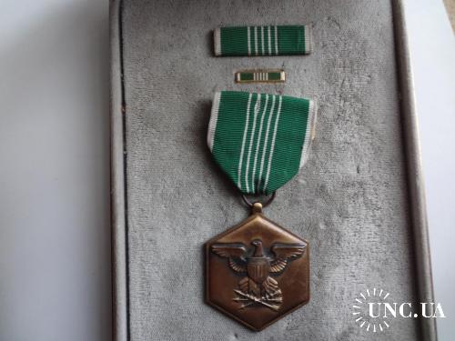 Медаль за похвальную службу для Армии США 1945, в футляре с бареткой и фрачной планкой