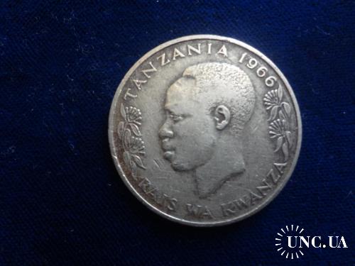 Танзания 1 шиллинг 1966 Факел свободы. Джулиус Камбараге Ньерере