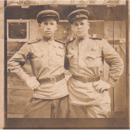 Фото. Два сержанта. 1945 г.
