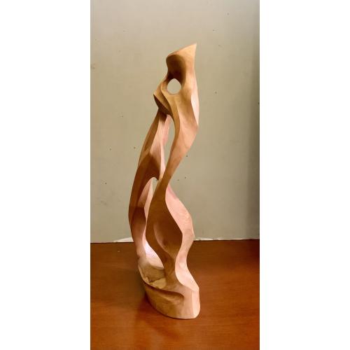 Скульптура « Весна»  А. Челбаев 