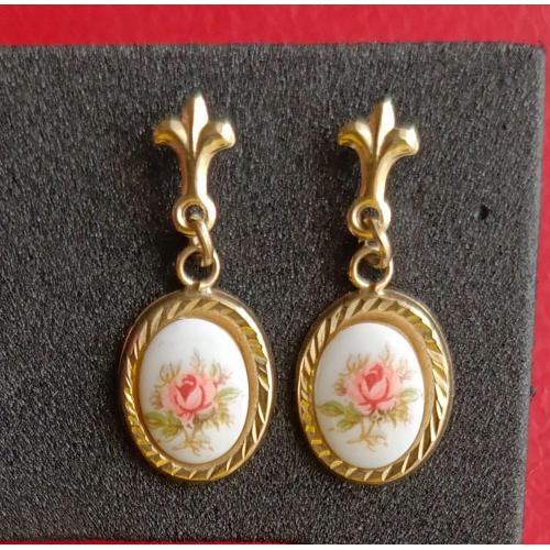 Винтажные золотые серьги-пусеты (гвоздики) 375 пробы (9ct gold, Великобритания, 1970-1980-е гг.)