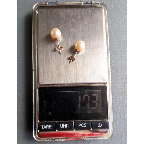 Золотые пусеты с жемчугом 9 Carat Gold. Англия.  