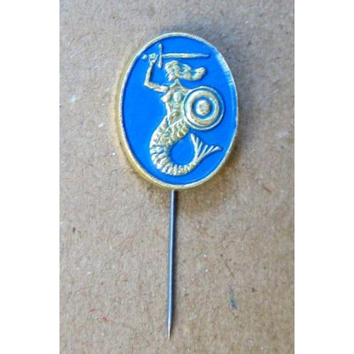 Значок Русалка с мечом и щитом. Варшавская сирена.