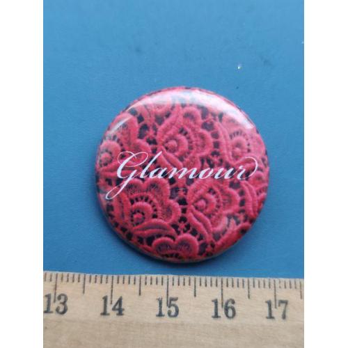 Чехия - Значок . Б/У .