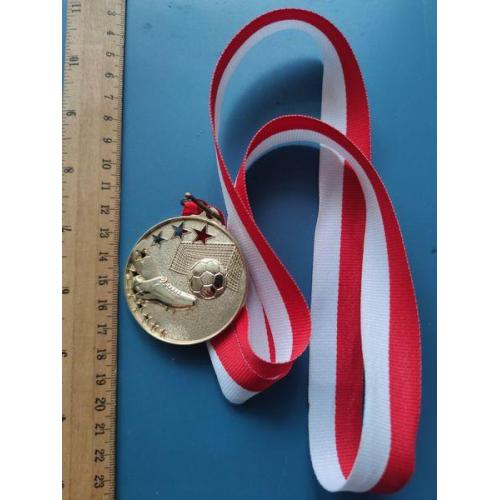 Европа - Медаль - Спорт - Футбол - муаровая лента . Б/У .