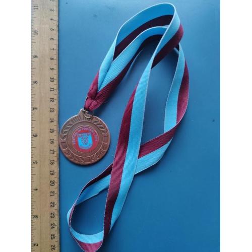 Европа - Медаль - Спорт - Футбол - муаровая лента . Б/У .