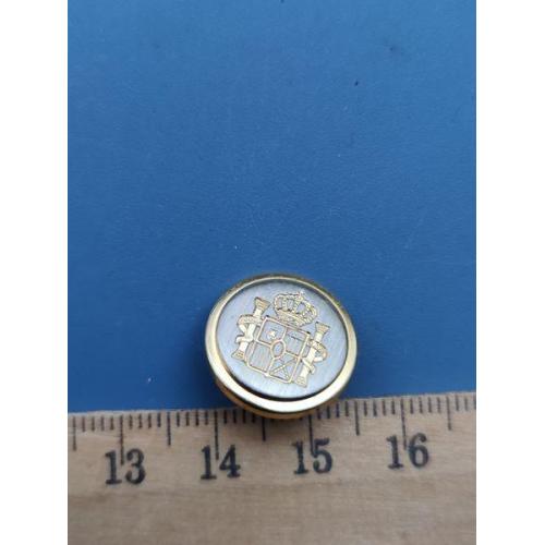 Европа - Пуговица - Геральдика - Тяж . Мет . - Б/У .