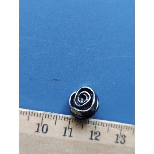 ЕВРОПА - Значок - Знак - клипса . Б/У .