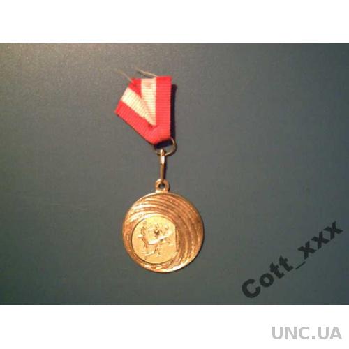 Медаль спортивная - Гандбол .