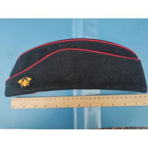 Швейцария - Пилотка - кокарда - Пожарник ? - Б/У . НЕ частая .