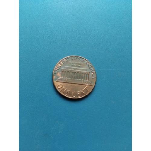 США - 1 цент 1983 год - Без буквы монетного двора . Б/У .