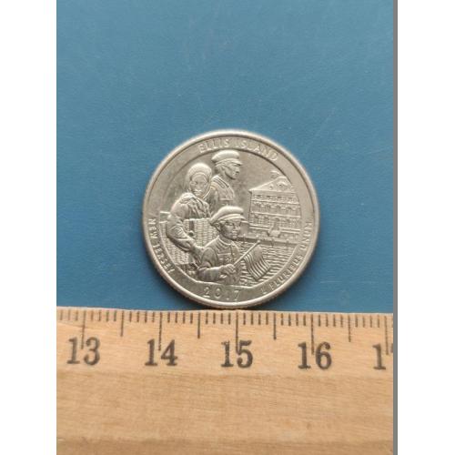 США - 25 центов 2017 год - Монетный двор , буква ( D ) - Б/У .