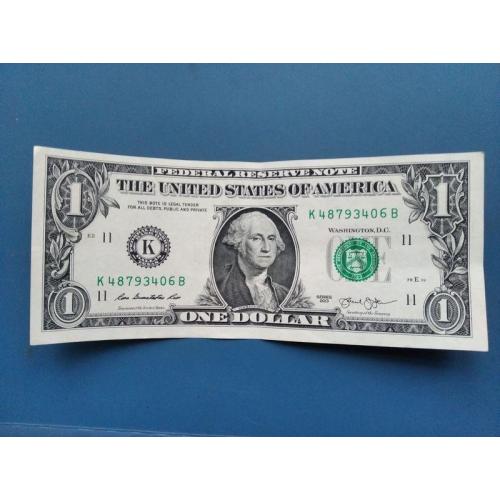 США - Один доллар 2013 года - Монетный Двор буква ( К ) - Даллас - Техас . Б/У .
