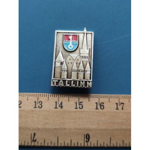 СССР - Значок - " ГОРОДА " - Л/М - Б/У .