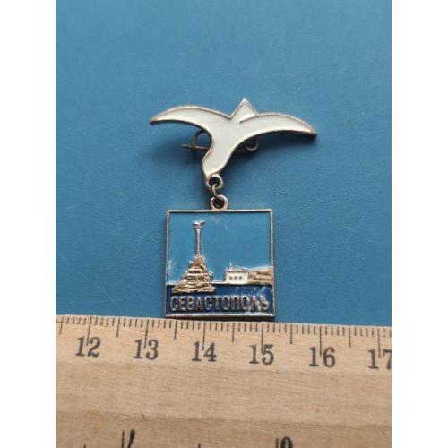 СССР - Значок - Л/М . Б/У .