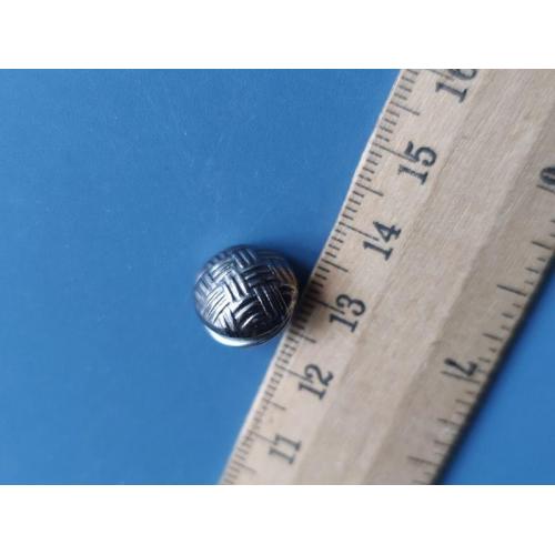 Значок - Европа - клипса - НЕ магнититься . Б/У .