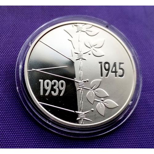 5 гривень 2020 року, перемога над нацизмом