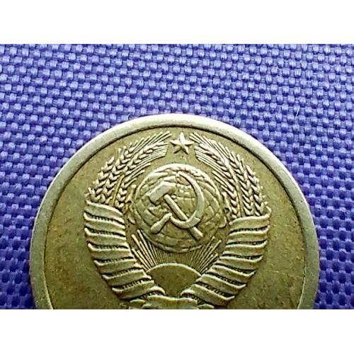 1 копійка 1966 року, короткі ості