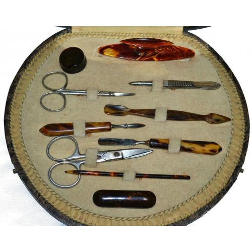 Антикварный маникюрный набор 