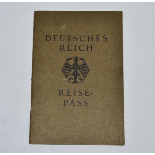 Рейхспаспорт (DEUTSCHES REICH REISEPASS)