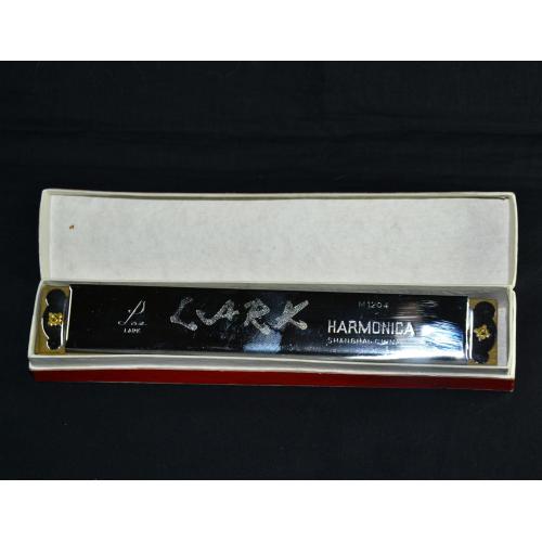 Винтажная губная гармошка LARK, 1960-е/70-е годы