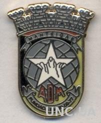футбол.клуб Мантейгаш (Португал) ЭМАЛЬ /AD Manteigas,Portugal football pin badge