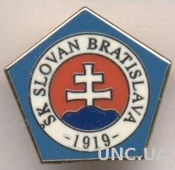 футбол.клуб Слован Б(Словакия)2 ЭМАЛЬ /Slovan Bratislava,Slovakia football badge