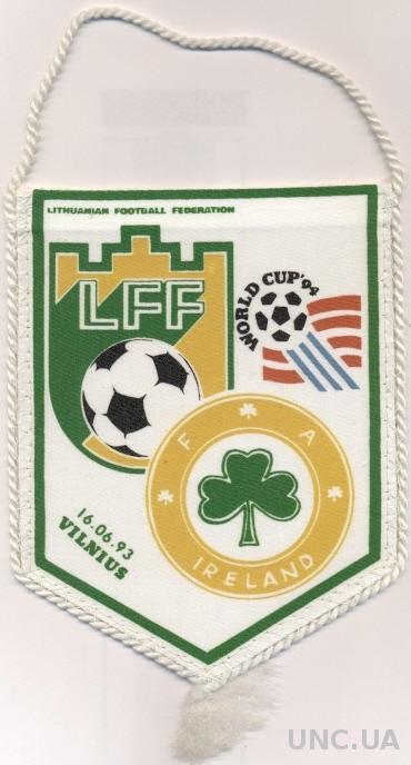 вымпел Литва-Ирландия 1993 отб.ЧМ-1994 /Lithuania-Ireland football match pennant