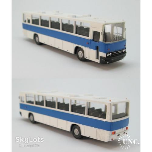 Междугородний автобус Икарус 250.59 1984г. - 1:87 H0