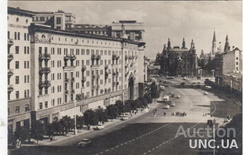 МОСКВА. УЛИЦА ГОРЬКОГО.  1954