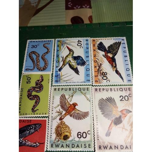 Rwanda 1975