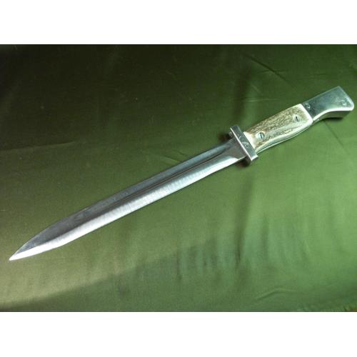 4.205 Штык - нож Маузер, ММГ, накладки на рукоятке из рога