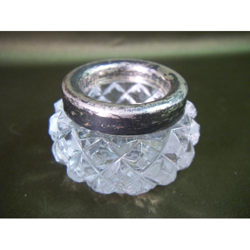 5.240 Солонка СССР, хрусталь, серебро 875 пробы. Без сколов