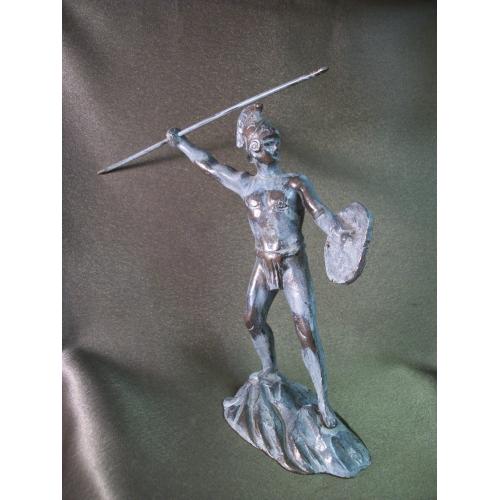 5.742 Скульптура воин с копьем Древнегреческий Гоплит. Бронзовая статуэтка 1985 год