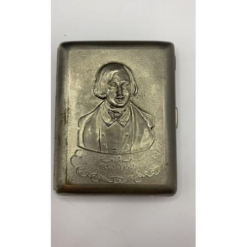 6к94 Портсигар, писатель Николай Гоголь. Тяжелый металл