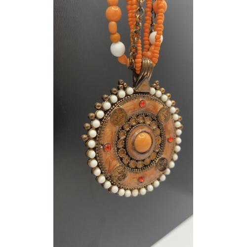 6lt113 Винтажные бусы, ожерелье, кулон, подвес. Длина 29 см, диаметр кулона 5 см