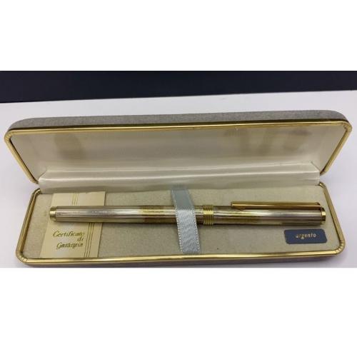 6lt62 Ручка шариковая в футляре argento. Стержень требует замены.