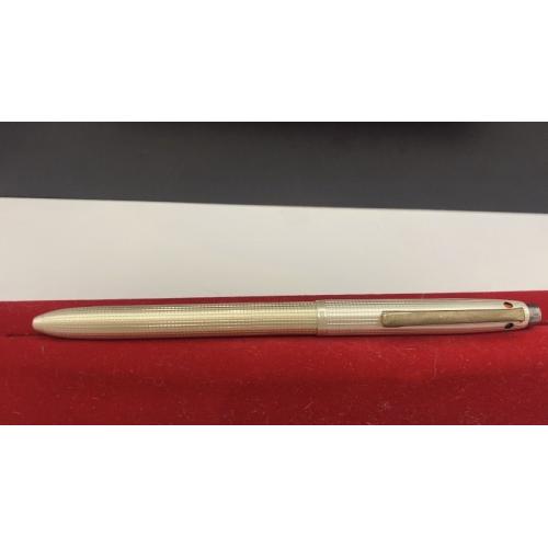 6lt85 Ручка шариковая на 4 цвета. Корпус серебро 925 проба. Стержни требуют замены