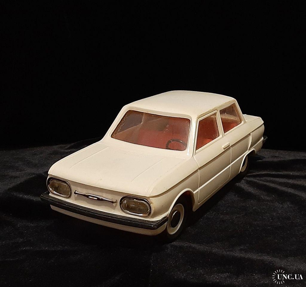 Игрушка СССР, машинка ЗАЗ 968, Запорожец, 1:18. купить на | Аукціон для  колекціонерів UNC.UA UNC.UA